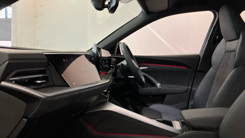 Audi Q5 2.0 TDI Quattro Launch Edition 5dr S Tronic Diesel Estate